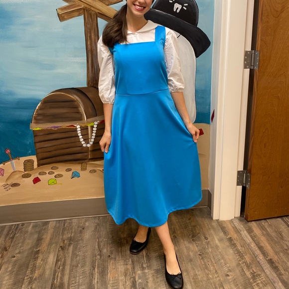 Dresses & Skirts - Women’s Princess Belle costume